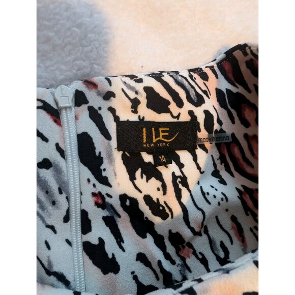 ILE New York Animal Print Dress Size 14 Fit & Flare Party Cocktail - Picture 4 of 8